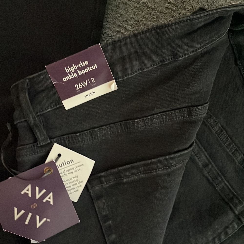 Ava Viv high rise, ankle boot cut black jeans NWT 26w - Picture 5 of 6